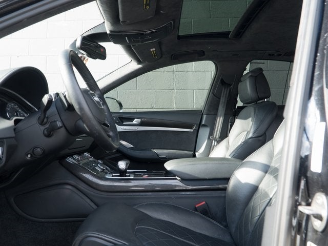 2014 Audi S8 4.0T quattro