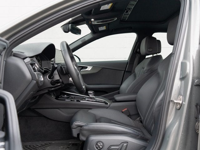 2023 Audi A4 Sedan 45 S line Premium Plus quattro