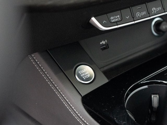 2023 Audi A4 Sedan 45 S line Premium Plus quattro