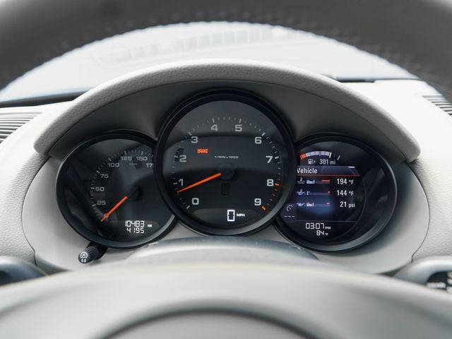 2016 Porsche Cayman Base