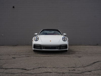 2022 Porsche 911 Carrera