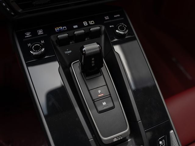 2022 Porsche 911 Carrera