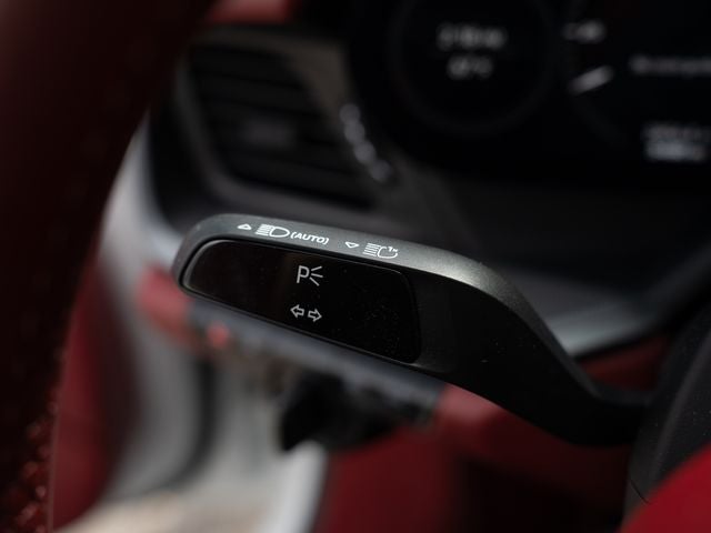 2022 Porsche 911 Carrera