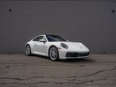 2022 Porsche 911 Carrera