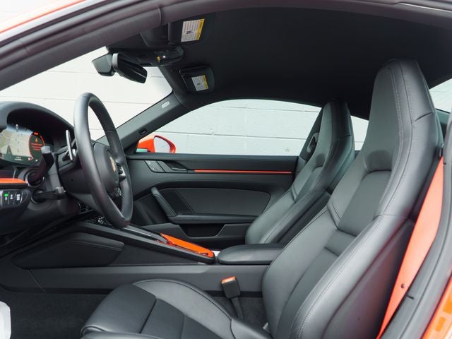 2025 Porsche 911 Carrera