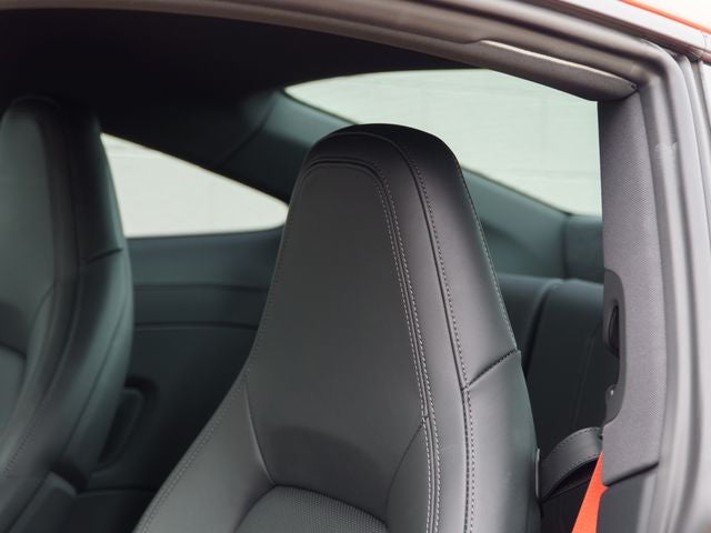 2025 Porsche 911 Carrera