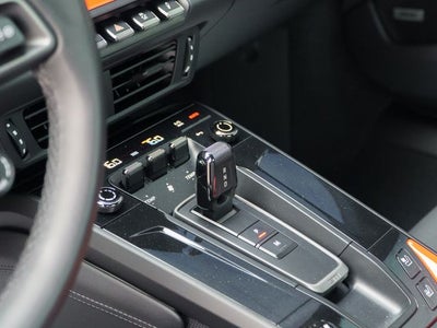 2025 Porsche 911 Carrera