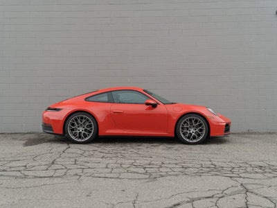 2025 Porsche 911 Carrera