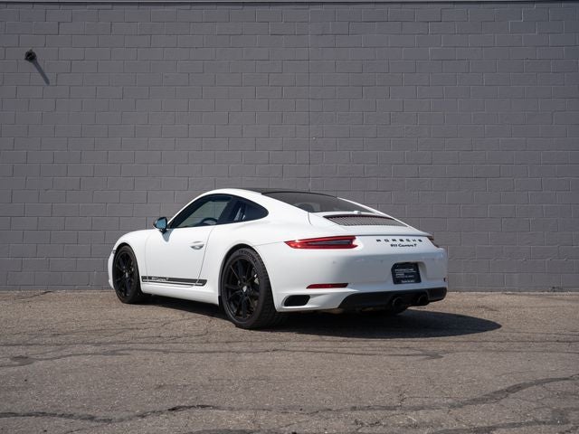 2019 Porsche 911 Carrera T