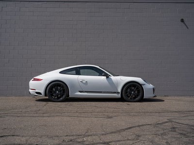 2019 Porsche 911 Carrera T