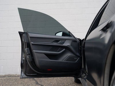 2023 Porsche Taycan Base