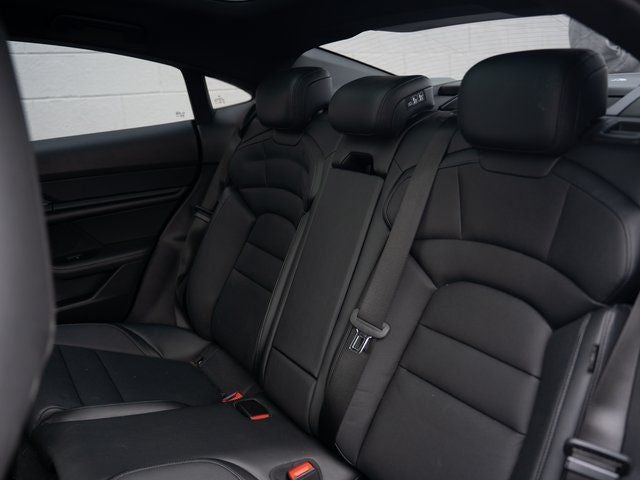 2023 Porsche Taycan Base