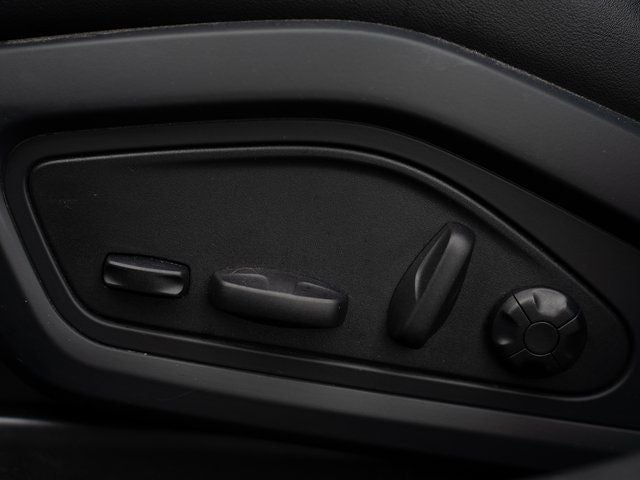 2023 Porsche Taycan Base