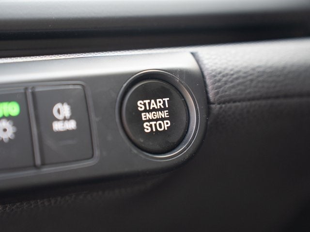 2025 Porsche Panamera 4