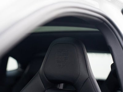 2025 Porsche Panamera 4