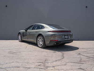 2025 Porsche Panamera 4