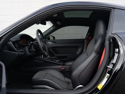 2026 Porsche 911 Carrera 4 GTS