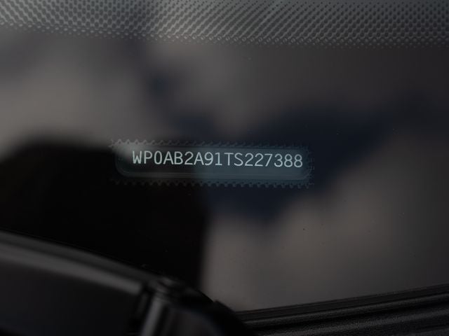 2026 Porsche 911 Carrera 4 GTS