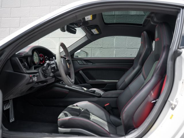 2023 Porsche 911 Carrera 4 GTS