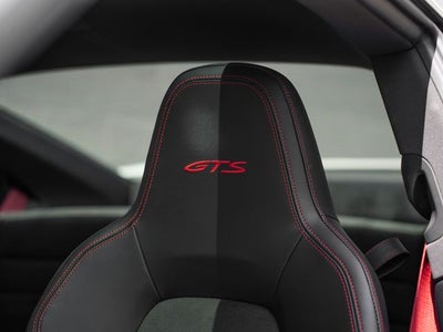2023 Porsche 911 Carrera 4 GTS