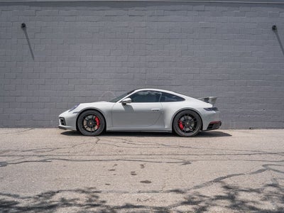 2023 Porsche 911 Carrera 4 GTS