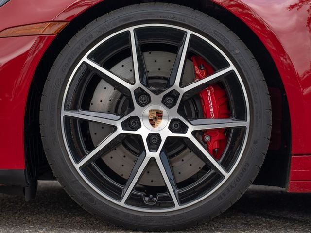 2025 Porsche 911 Carrera GTS