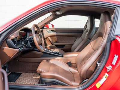 2025 Porsche 911 Carrera GTS