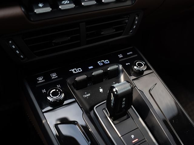 2025 Porsche 911 Carrera GTS