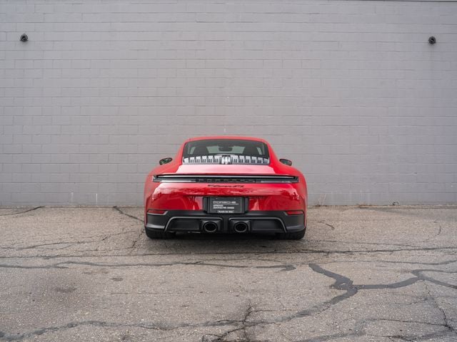 2025 Porsche 911 Carrera GTS