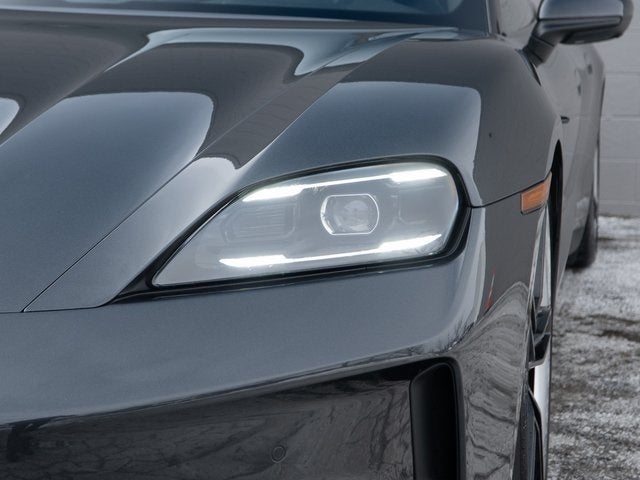 2025 Porsche Taycan 4S