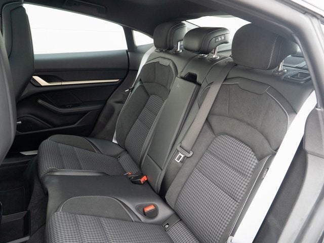 2025 Porsche Taycan 4S
