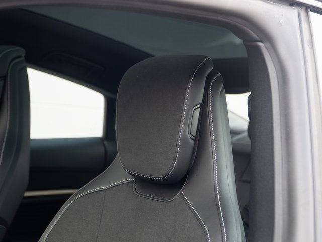 2025 Porsche Taycan 4S