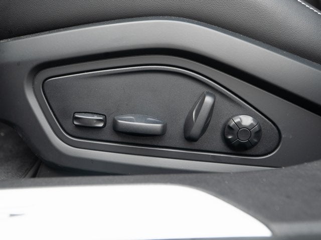 2025 Porsche Taycan 4S