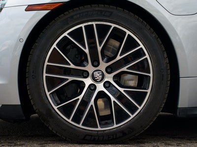 2020 Porsche Taycan Turbo