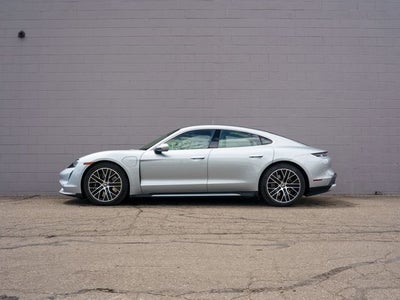 2020 Porsche Taycan Turbo