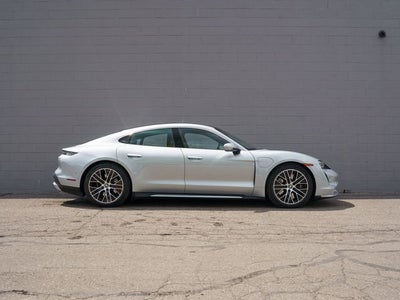 2020 Porsche Taycan Turbo