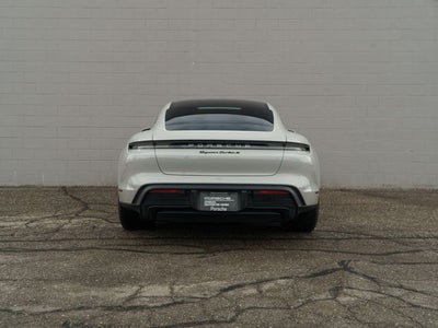 2022 Porsche Taycan Turbo S