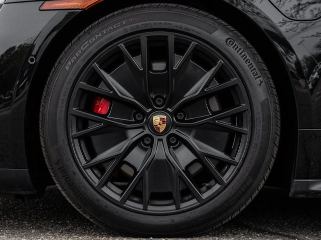 2022 Porsche Taycan GTS