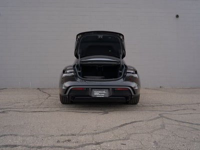 2022 Porsche Taycan GTS