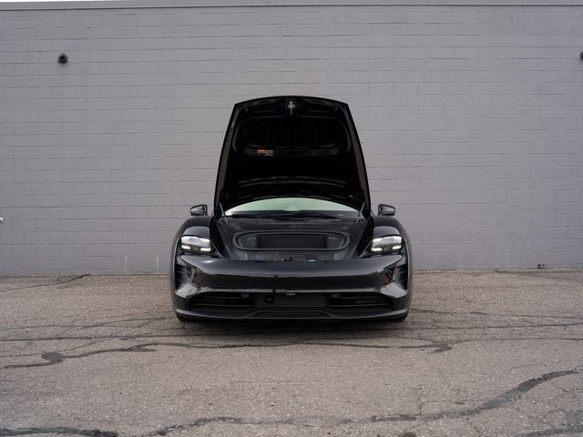 2022 Porsche Taycan GTS