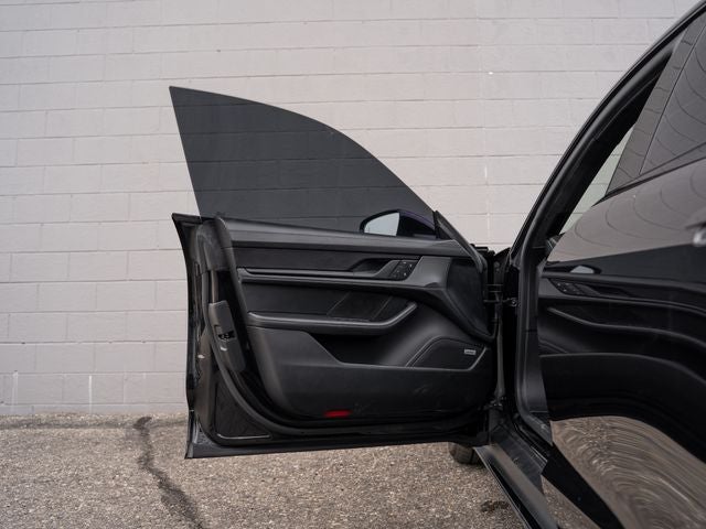 2022 Porsche Taycan GTS