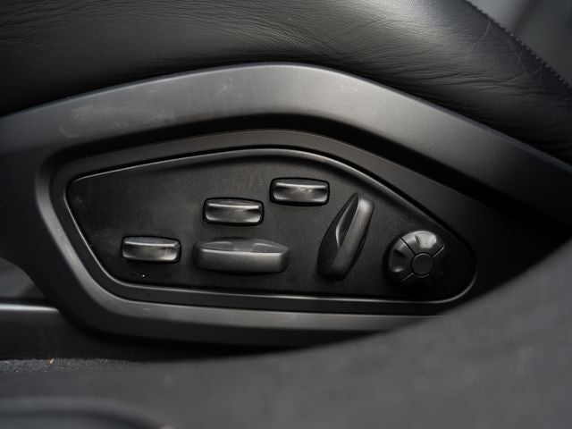 2022 Porsche Taycan GTS