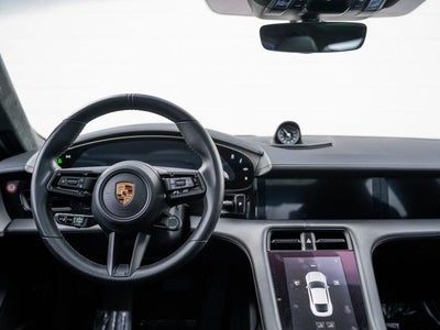 2022 Porsche Taycan GTS