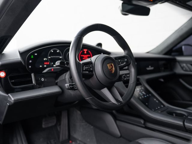 2022 Porsche Taycan GTS