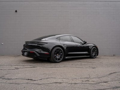 2022 Porsche Taycan GTS