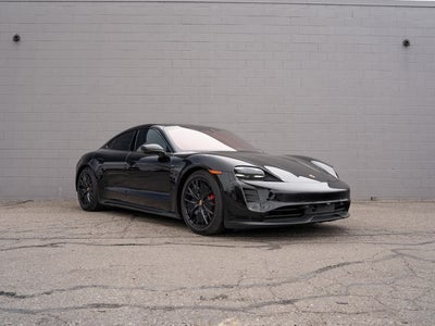 2022 Porsche Taycan GTS