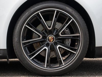 2022 Porsche Panamera 4