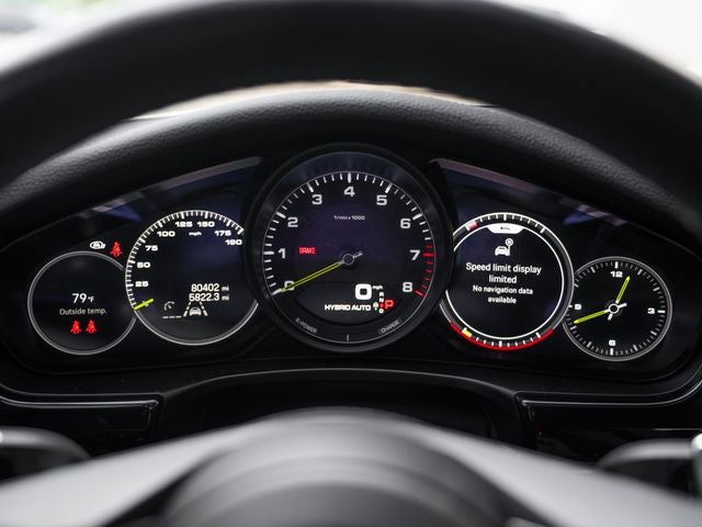2022 Porsche Panamera 4