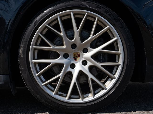 2020 Porsche Panamera 4