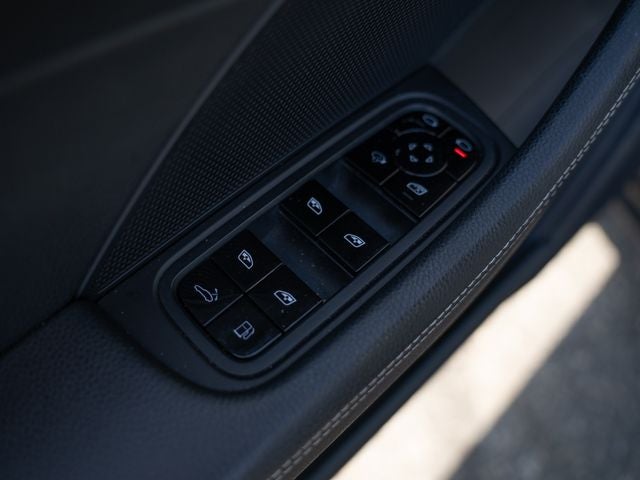 2020 Porsche Panamera 4